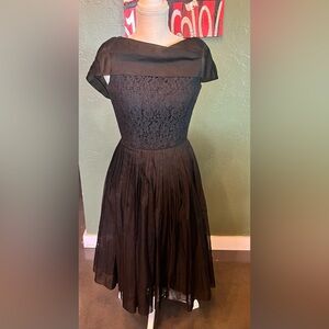 Vintage cocktail dress Chic Black Off-Shoulder Lace Dress
